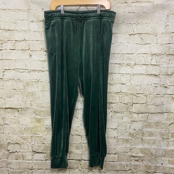 Offline Aerie Velvet Stretch Waist Zipper Pockets Jogger Sweatpants - Picture 1 of 6